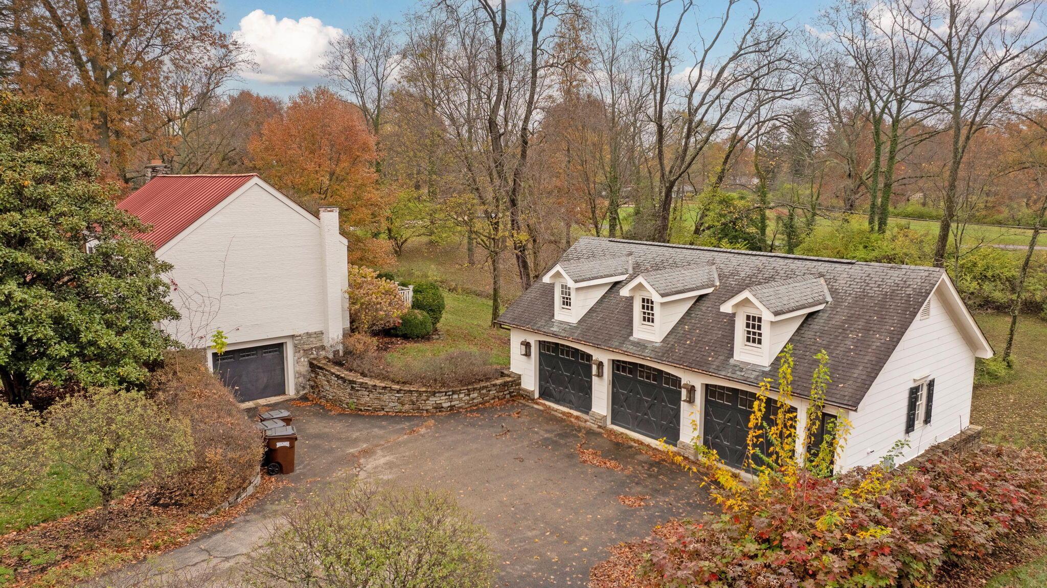 7805 Brill Road Cincinnati, OH 45243 - Photo 51 of 139 51-web-or-mls-7805BrillRoadGuestHouse_Ho