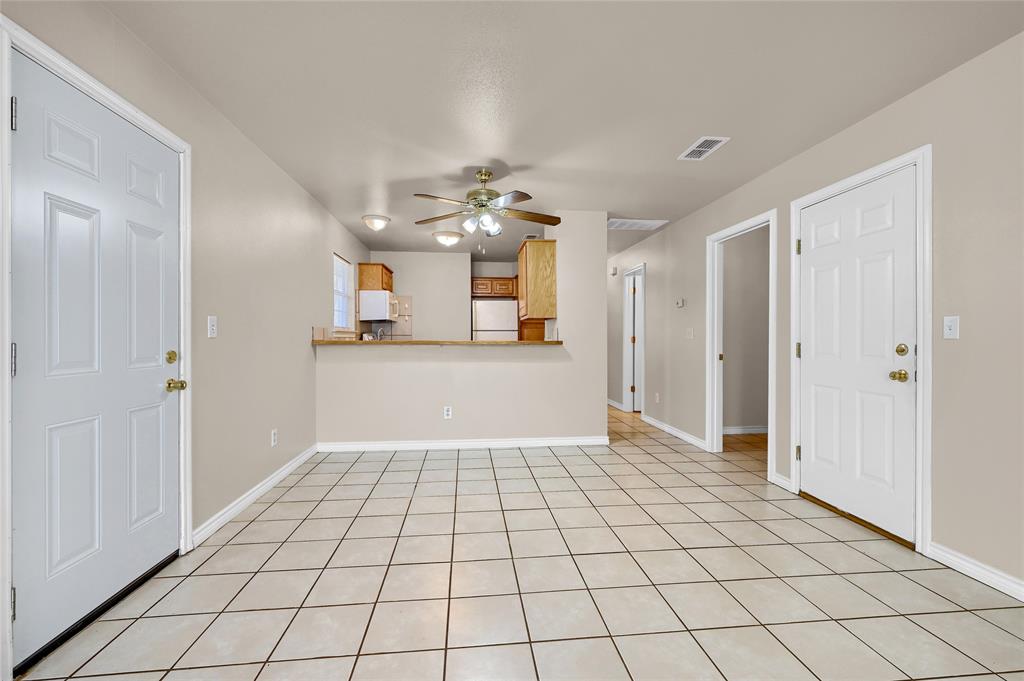 1025 Rice Street, Unit 102 Denison, TX 75020 - Photo 5 of 20 Gallery Image 5