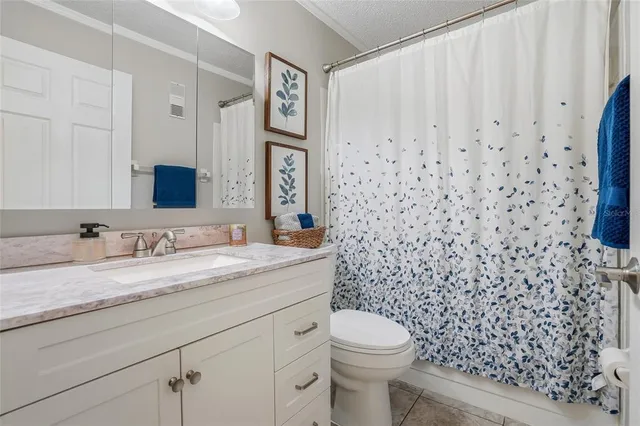 $194,900 | 5980 Terrace Park Drive North, Unit 313, St. Petersburg, FL 33709