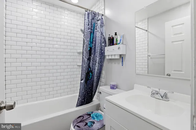 $300,000 | 14 Sharrow Court, Baltimore, MD 21244