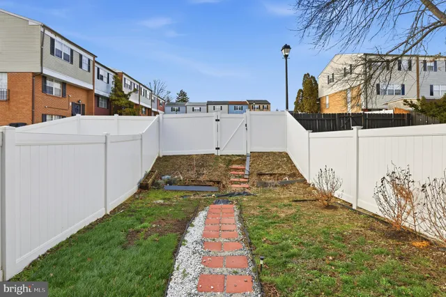 $300,000 | 14 Sharrow Court, Baltimore, MD 21244