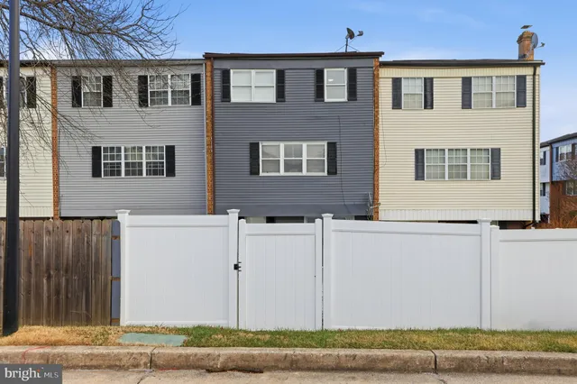 $300,000 | 14 Sharrow Court, Baltimore, MD 21244