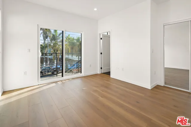 $3,950 | 1731 1/2 South New Hampshire Avenue, Los Angeles, CA 90006