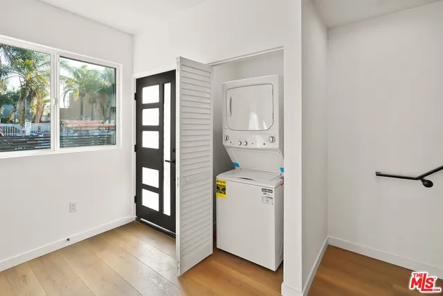 $3,950 | 1731 1/2 South New Hampshire Avenue, Los Angeles, CA 90006