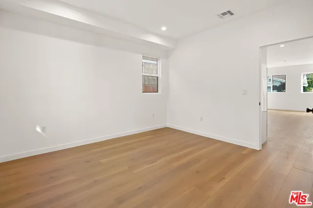 $3,950 | 1731 1/2 South New Hampshire Avenue, Los Angeles, CA 90006