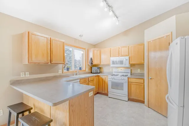 $465,000 | 3004 Francis Lane, Elko New Market, MN 55054