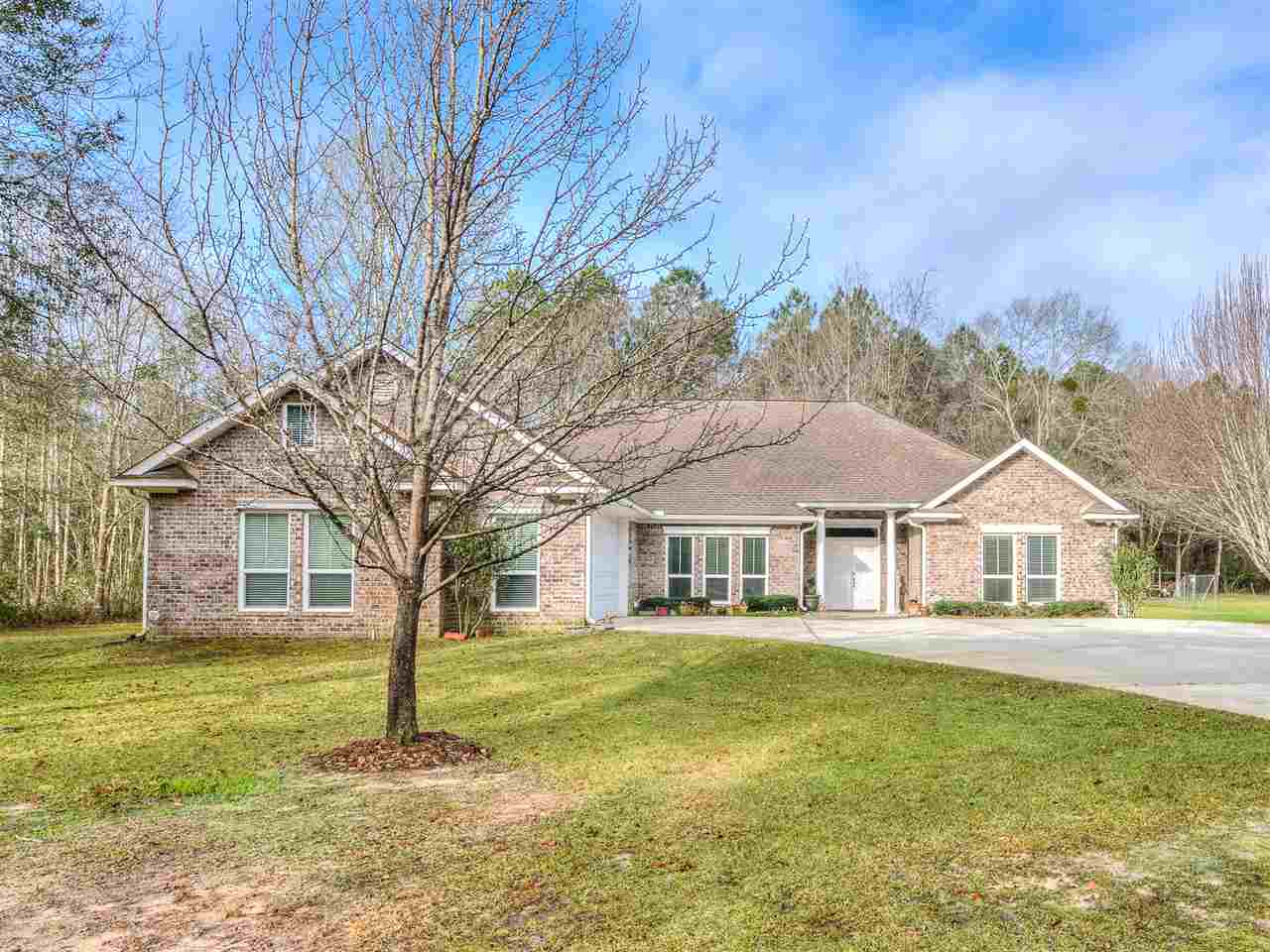9011 Clarke Ridge Road Foley, AL 36535 - Photo 3 of 39