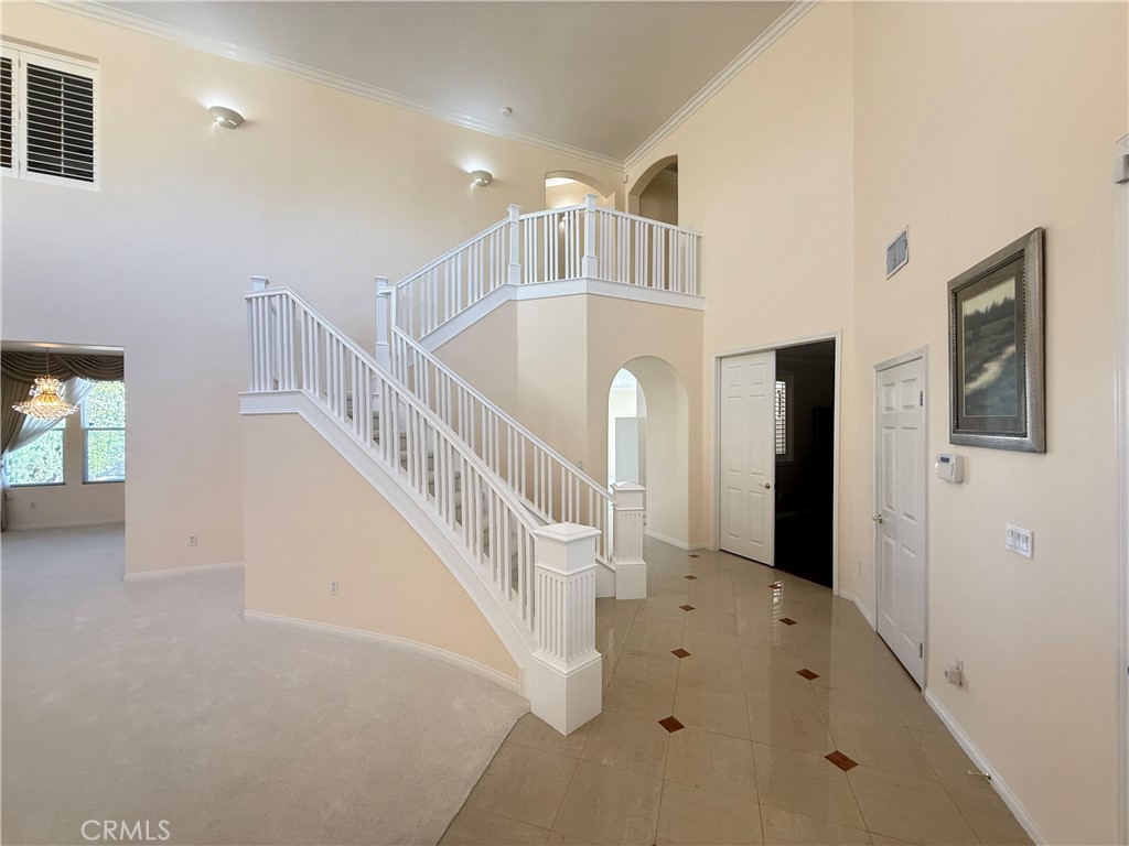 10354 Sandlewood Lane Porter Ranch, CA 91326 - Photo 4 of 22