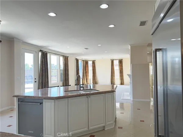 $1,699,000 | 10354 Sandlewood Lane, Porter Ranch, CA 91326