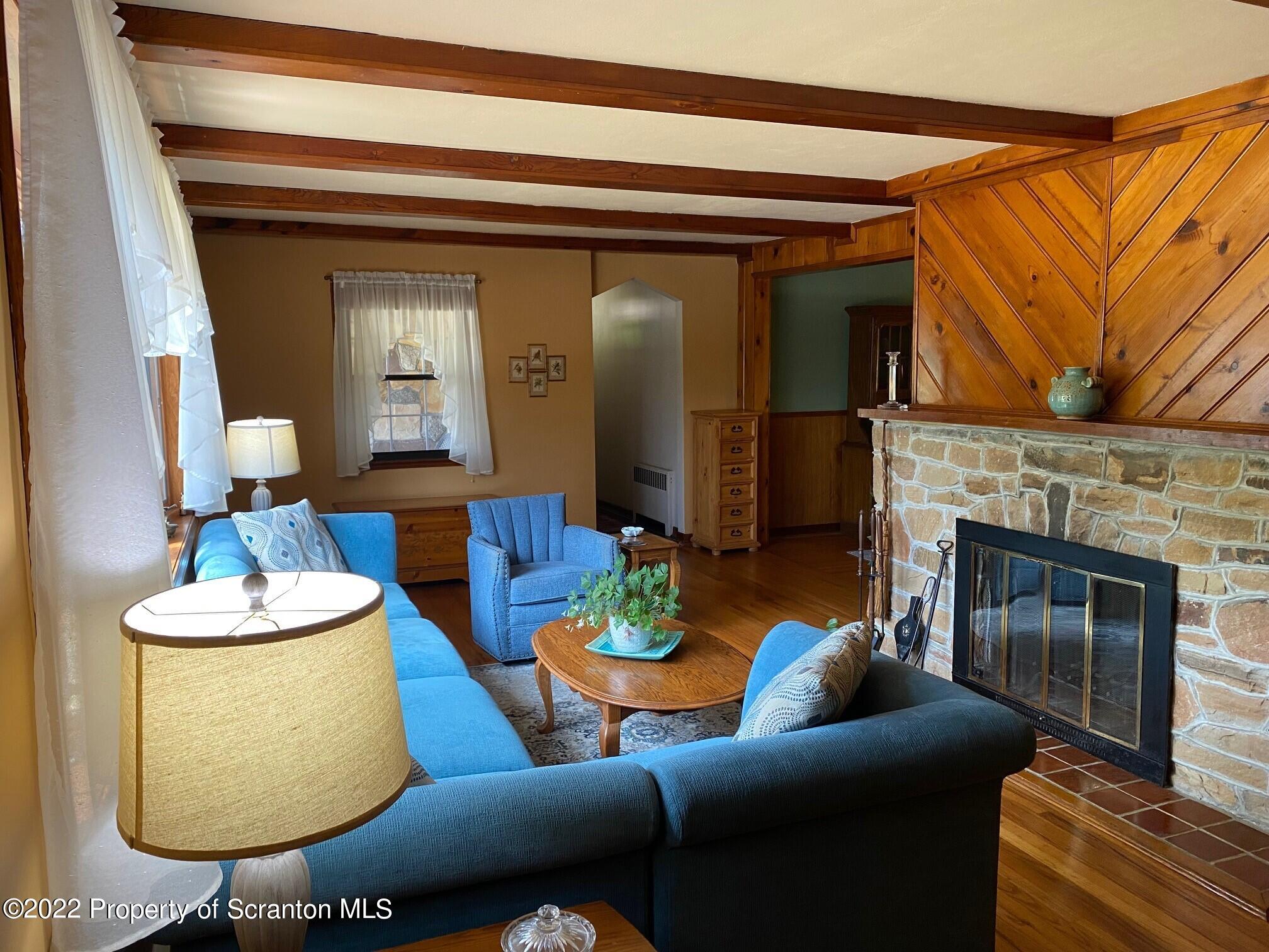 420 South Abington Road Clarks Green, PA 18411 - Photo 11 of 49