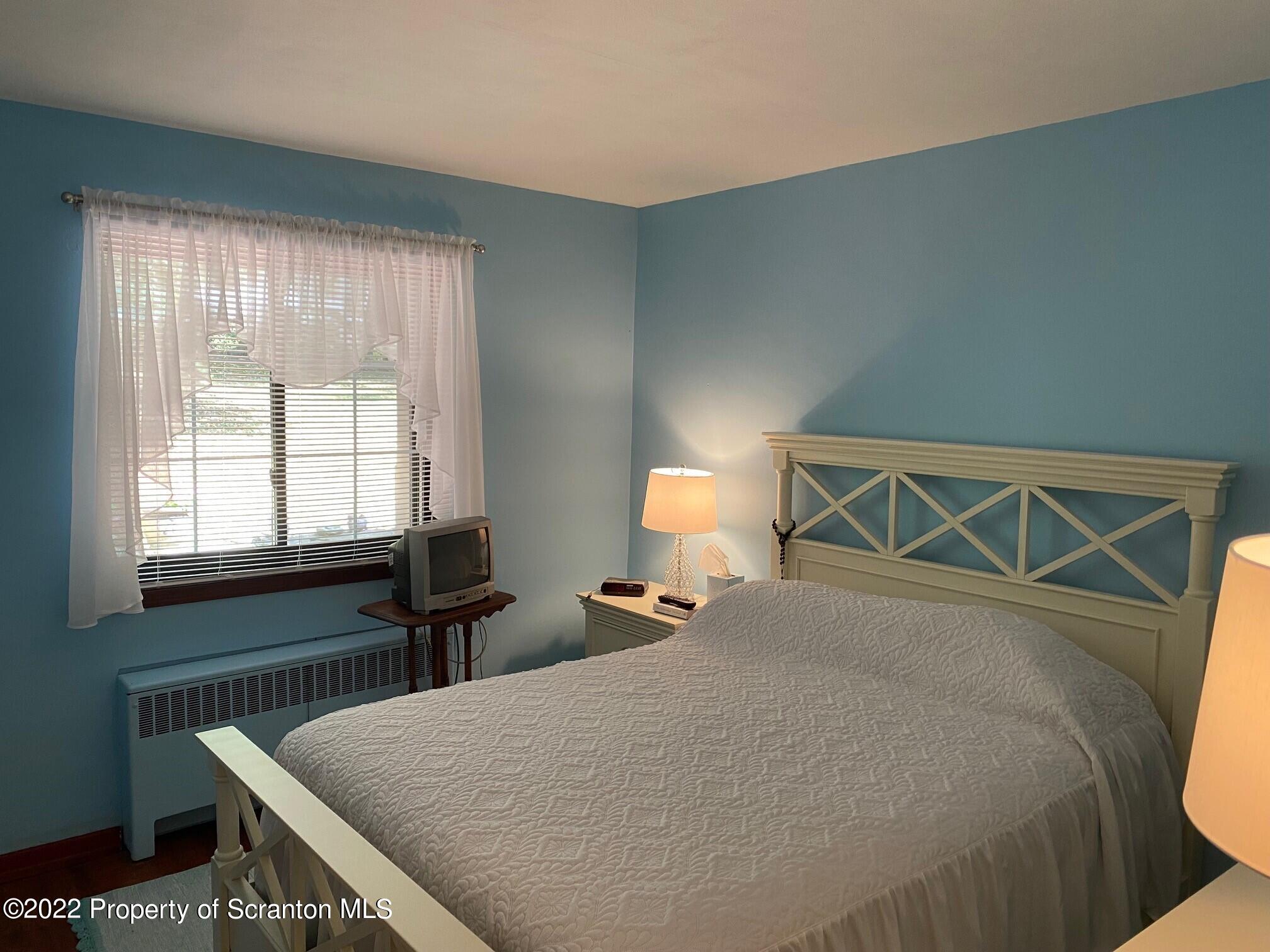 420 South Abington Road Clarks Green, PA 18411 - Photo 17 of 49