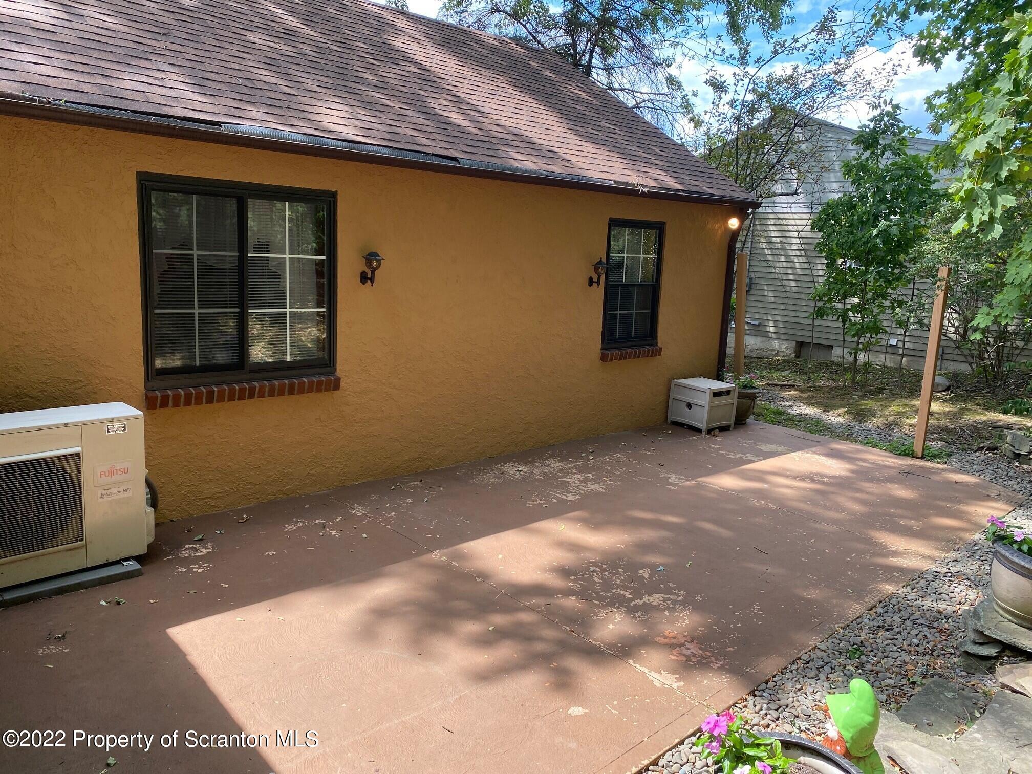 420 South Abington Road Clarks Green, PA 18411 - Photo 36 of 49