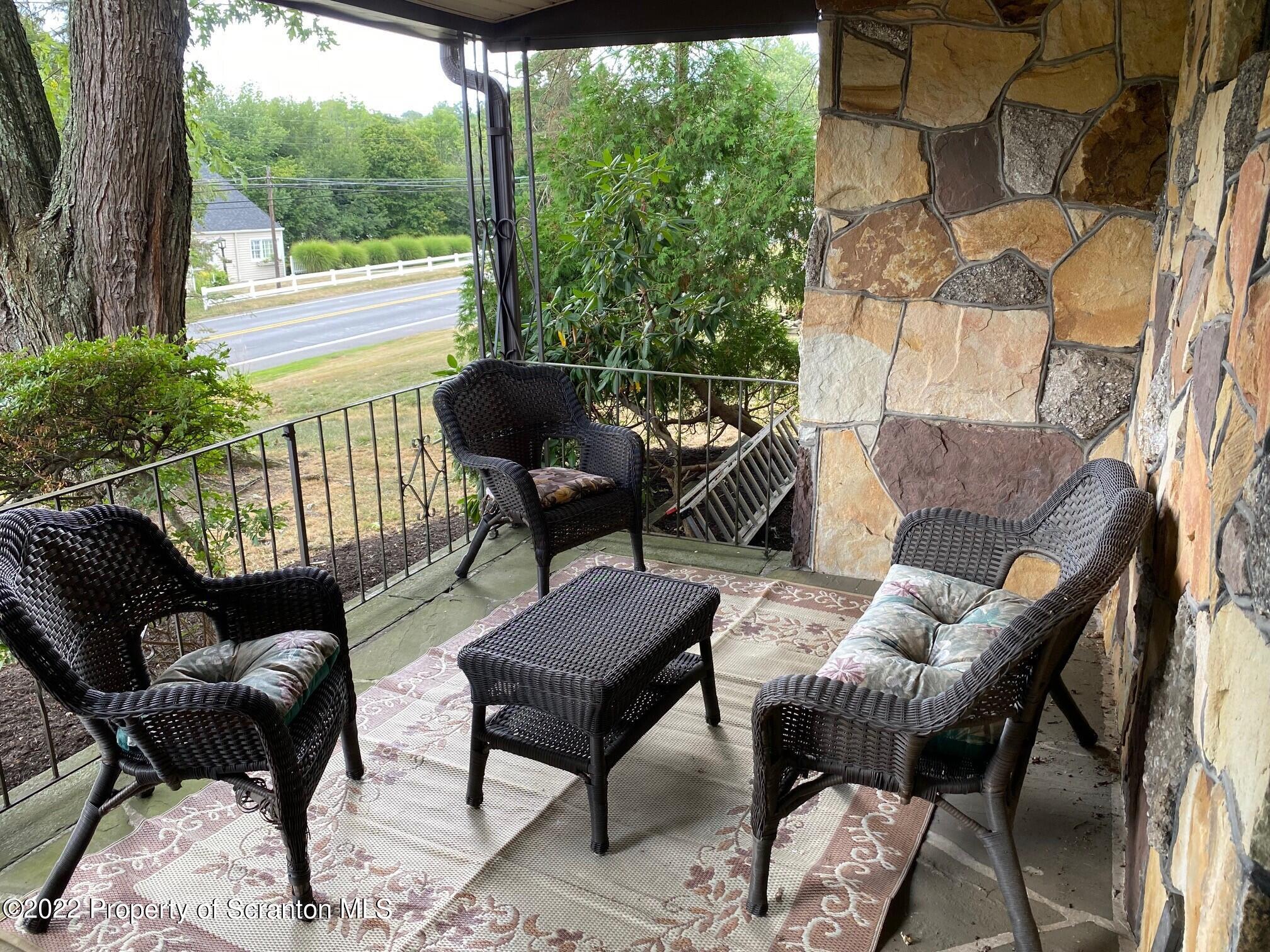 420 South Abington Road Clarks Green, PA 18411 - Photo 5 of 49