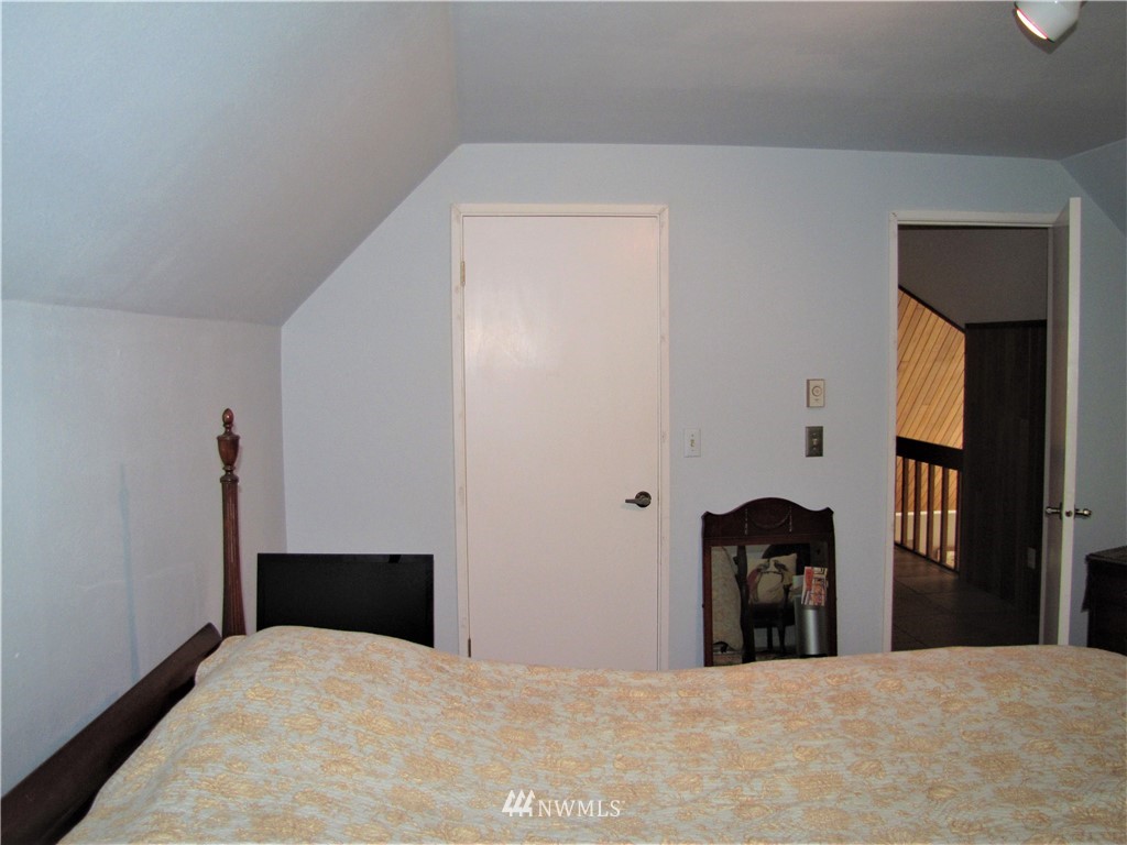 2569 East Beach Road Port Angeles, WA 98363 - Photo 16 of 25 Gallery Image 16
