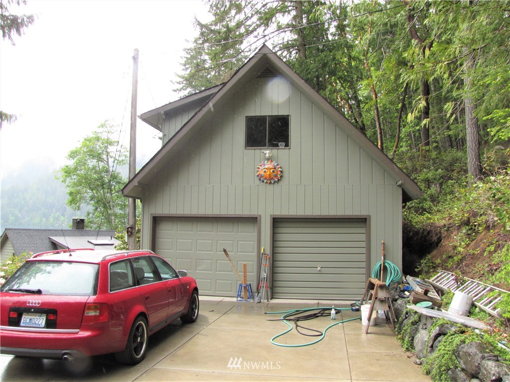 2569 East Beach Road Port Angeles, WA 98363 - Photo 19 of 25 Gallery Image 19