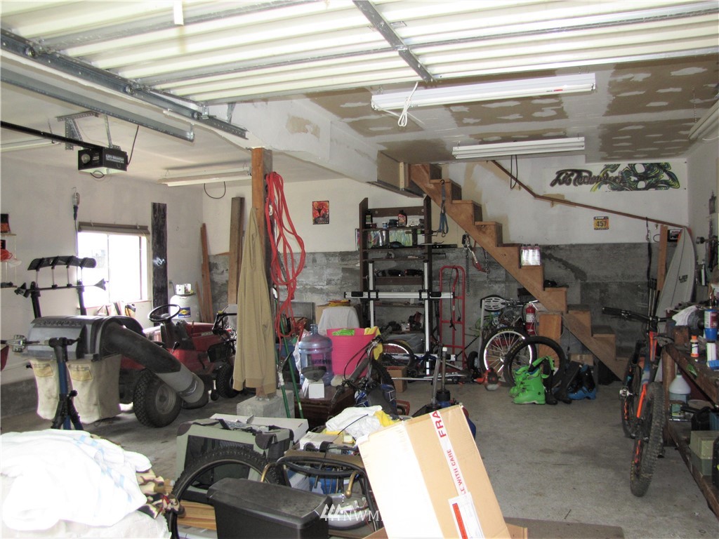 2569 East Beach Road Port Angeles, WA 98363 - Photo 20 of 25 Gallery Image 20