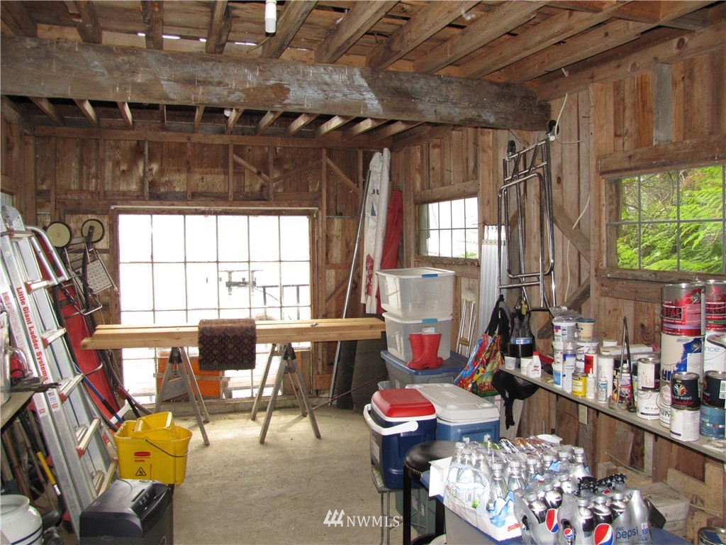 2569 East Beach Road Port Angeles, WA 98363 - Photo 21 of 25 Gallery Image 21