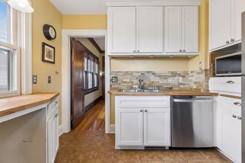 $425,000 | 3545 18th Avenue South, Minneapolis, MN 55407