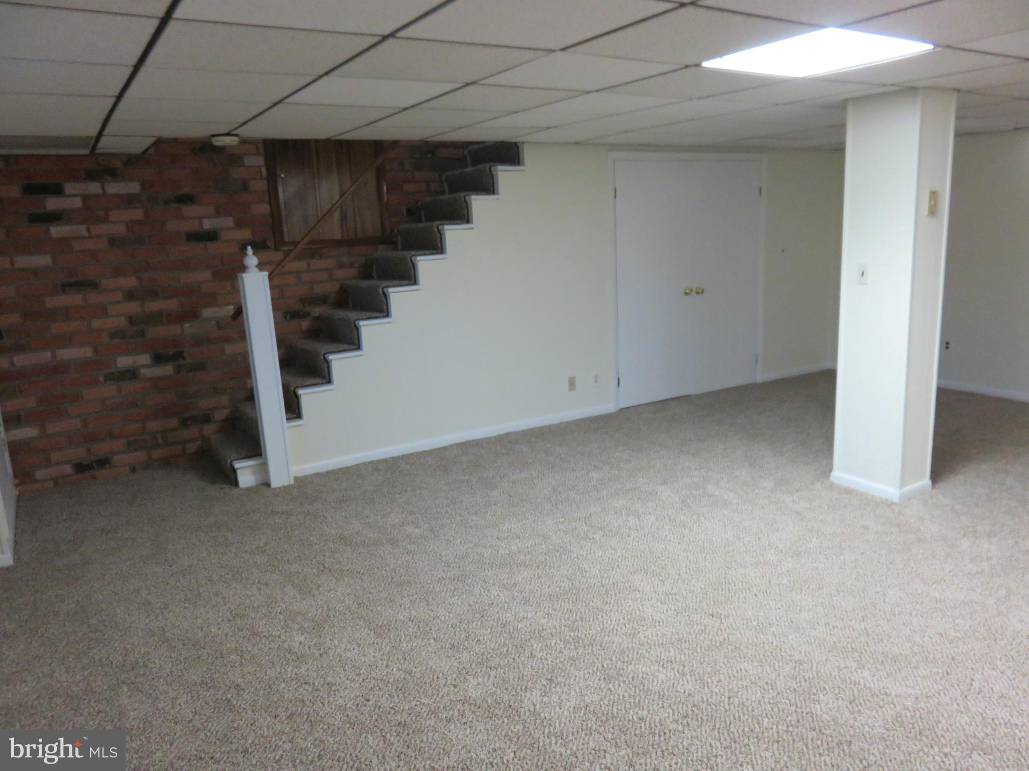 1902 Pot Spring Road Lutherville-Timonium, MD 21093 - Photo 18 of 30 LL GREAT FOR ENTERTAINING