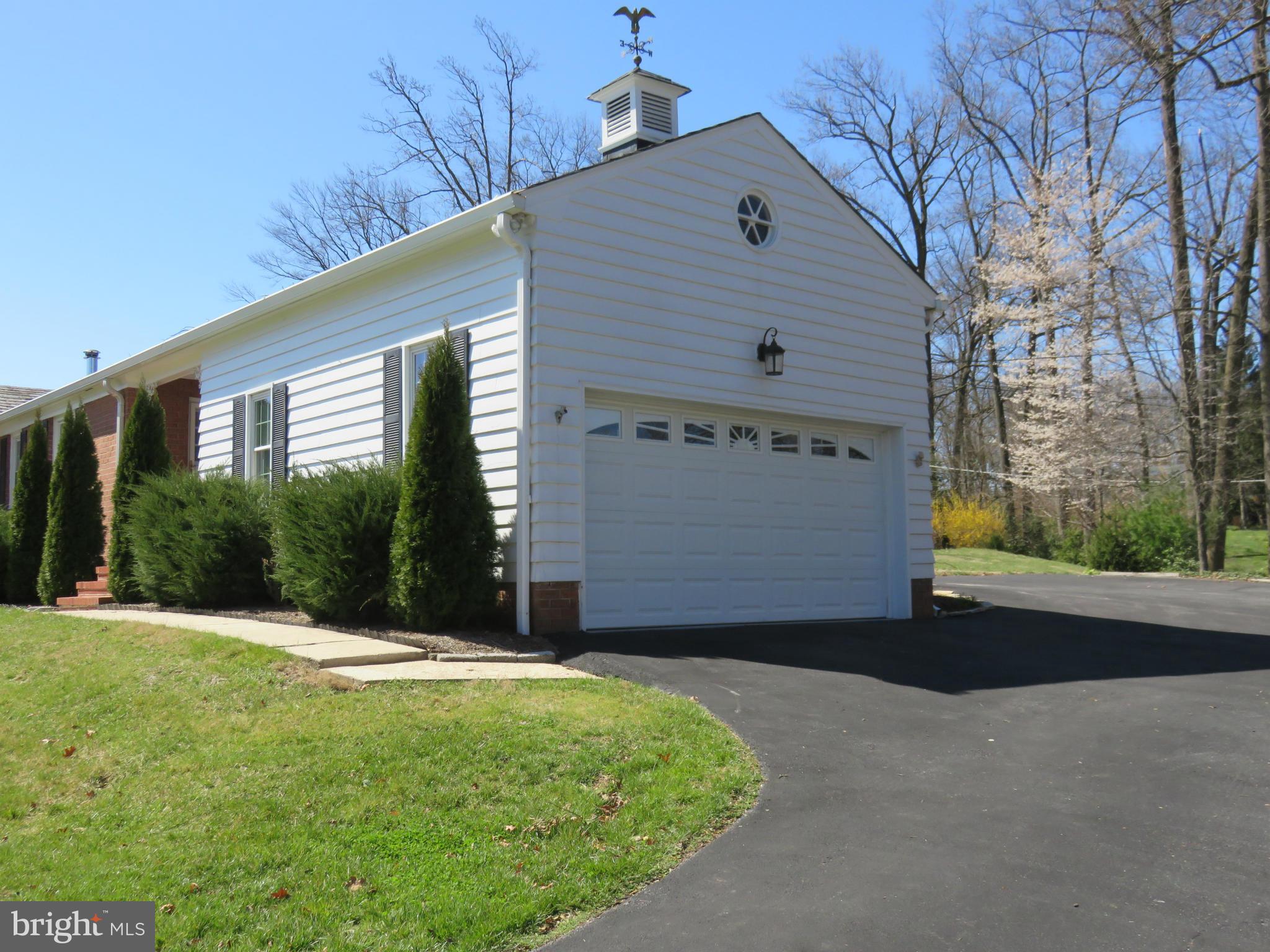 1902 Pot Spring Road Lutherville-Timonium, MD 21093 - Photo 23 of 30 ATTACHED 2 CAR GARAGE