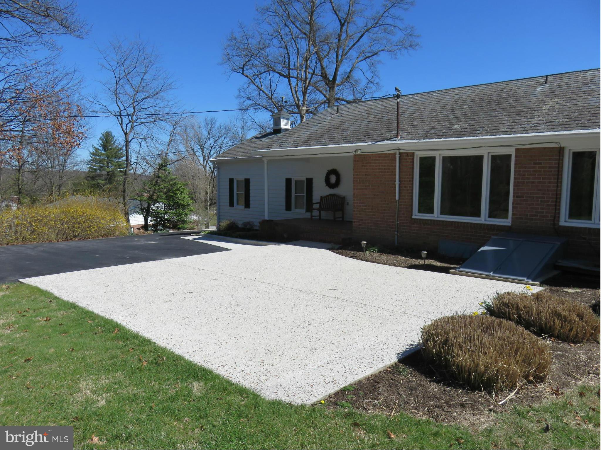 1902 Pot Spring Road Lutherville-Timonium, MD 21093 - Photo 29 of 30 BACK PATIO