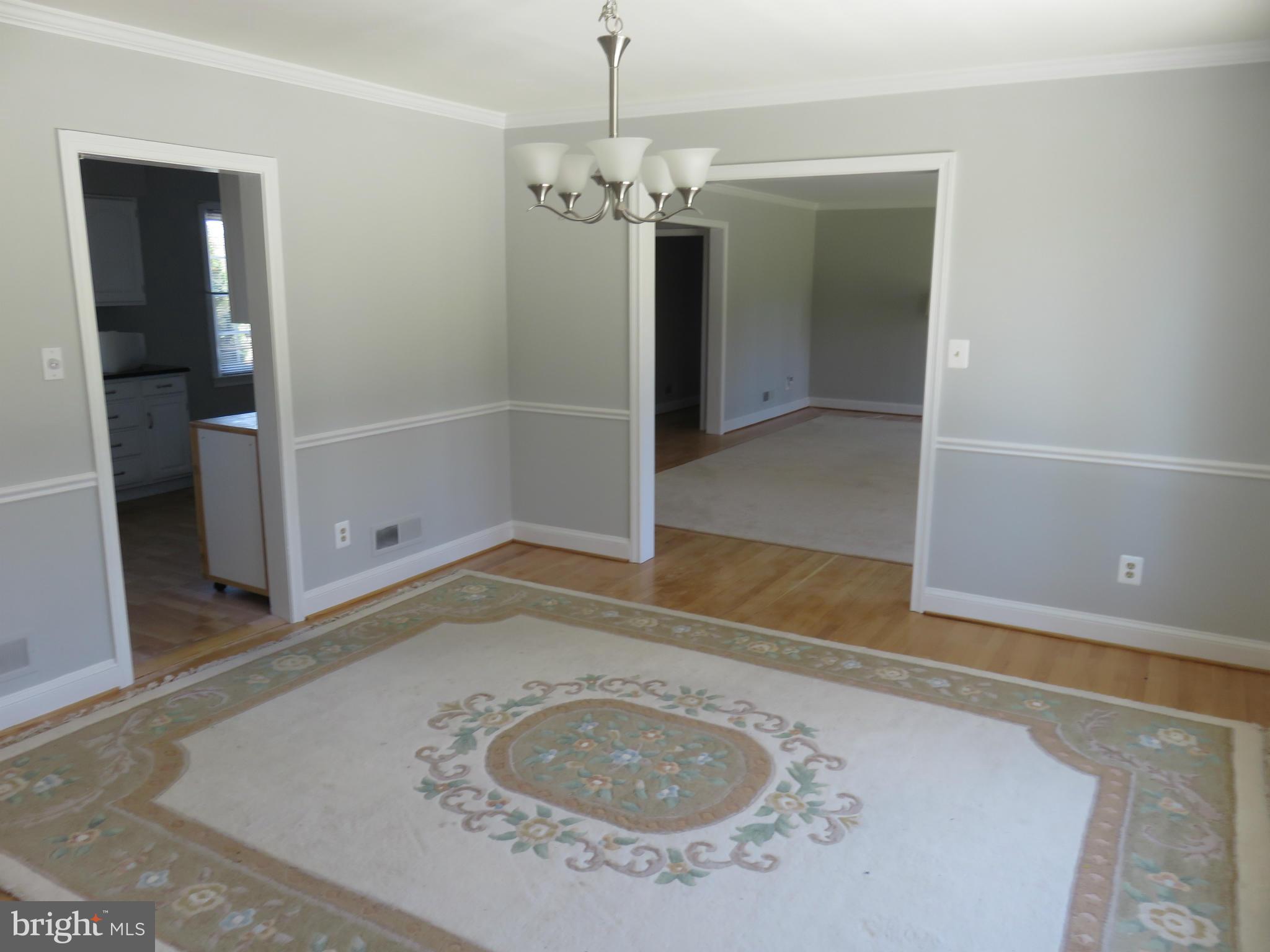 1902 Pot Spring Road Lutherville-Timonium, MD 21093 - Photo 8 of 30 GLEAMING HARDWOOD