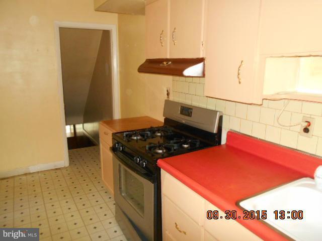 1101 Sanbourne Road Baltimore, MD 21207 - Photo 6 of 16 Kitchen