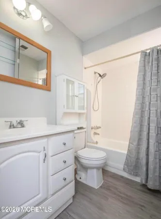 $2,200 | 238 Sawmill Road, Unit 383, Brick, NJ 08724