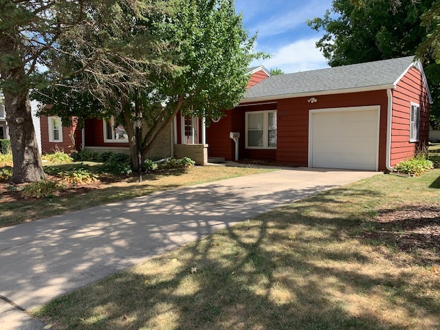 1045 North 3rd Street Rochelle, IL 61068 - Photo 2 of 19