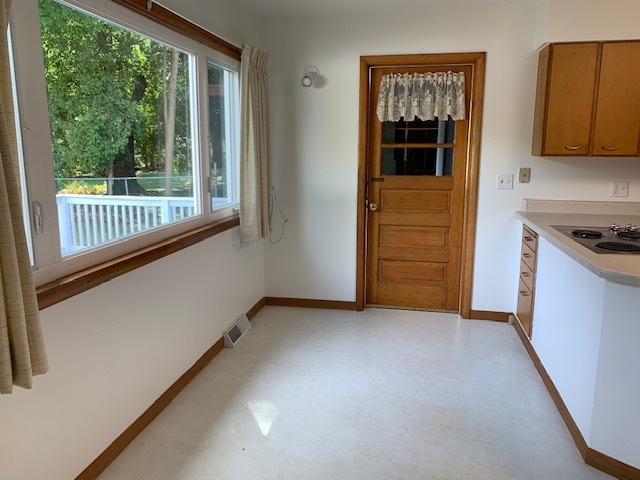 1045 North 3rd Street Rochelle, IL 61068 - Photo 6 of 19
