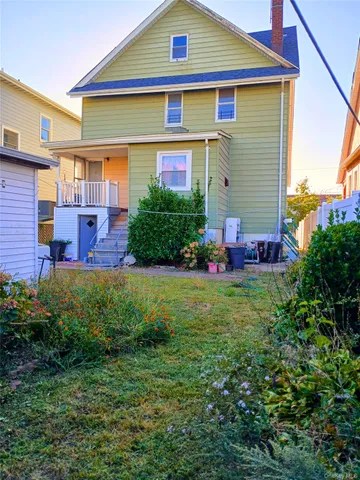 $1,100,000 | 552 Beach 68th Street | Arverne