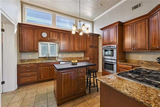 5933 Camp Street New Orleans, LA 70115 - Photo 8 of 32