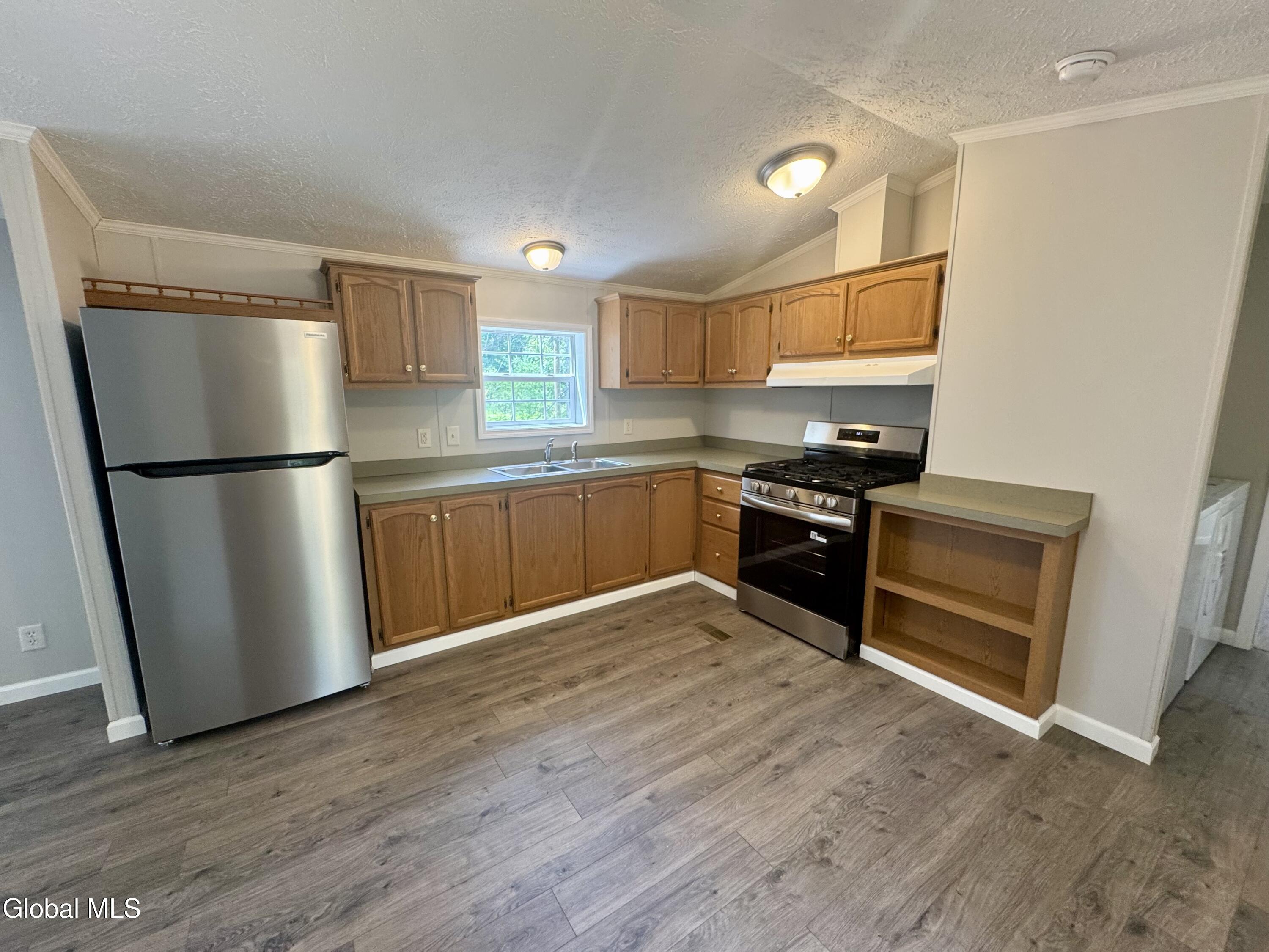 187 Alpine Meadows Road Greenfield, NY 12859 - Photo 7 of 20 IMG_3127