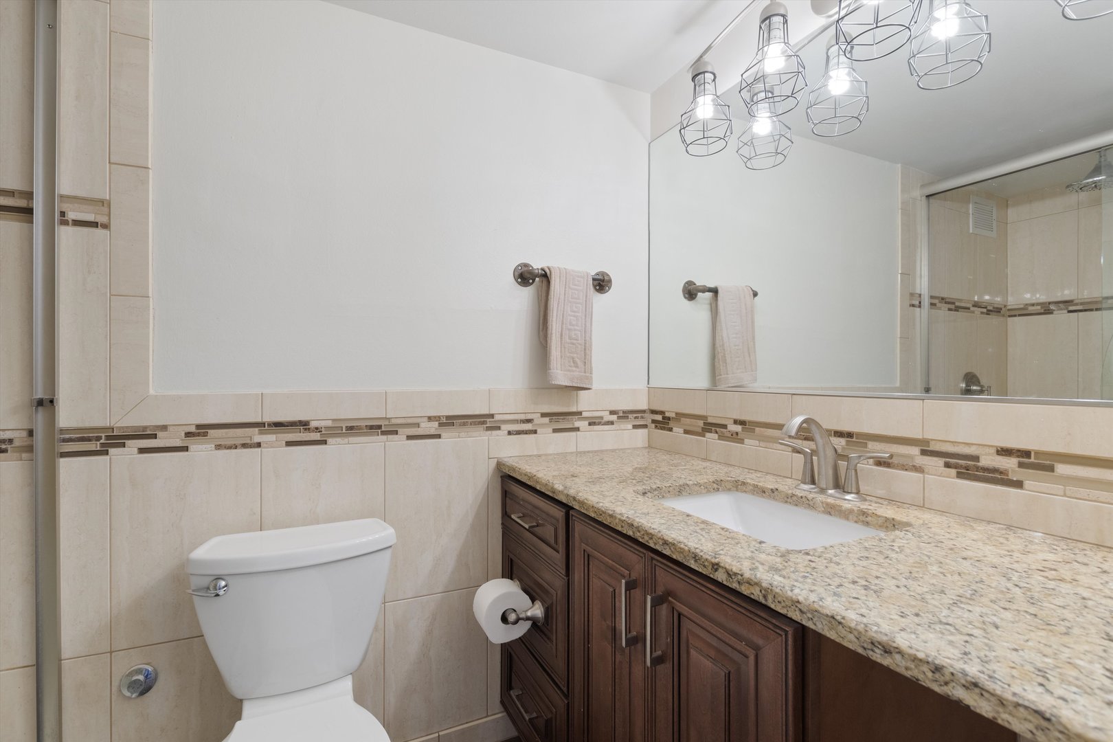 3110 North Sheridan Road, Unit 503 Chicago, IL 60657 - Photo 12 of 16 Gallery Image 12