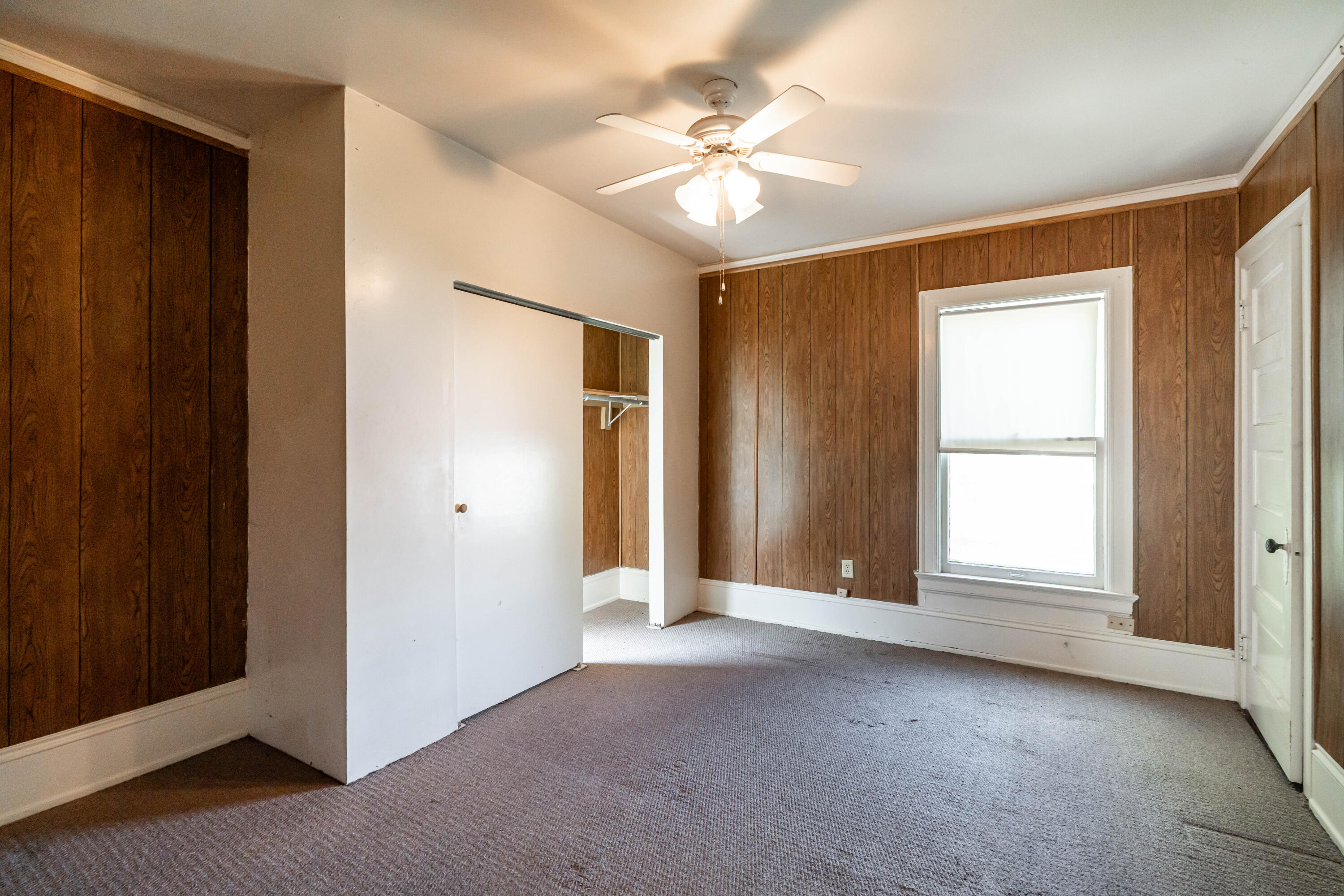 2043 North 28th Street Milwaukee, WI 53208 - Photo 27 of 42 DSC08131