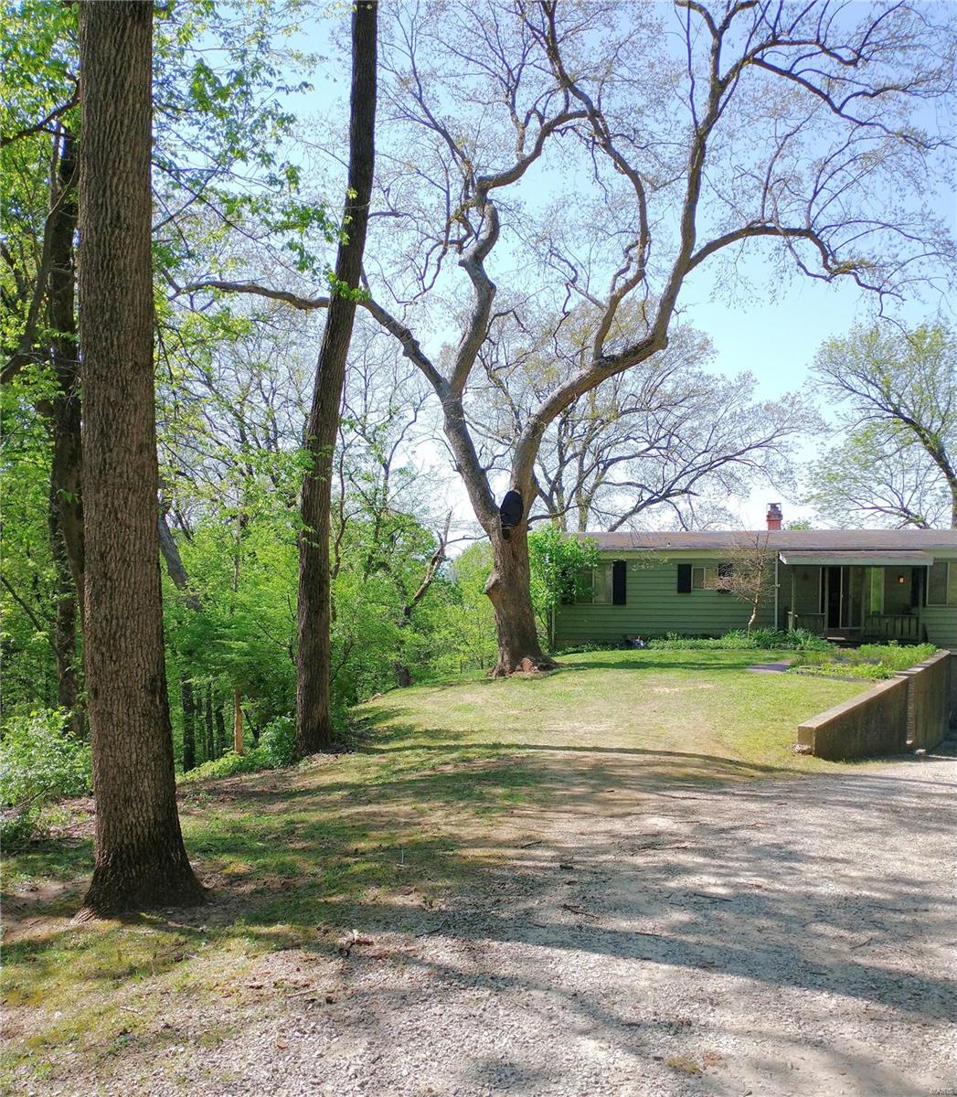 885 Briar Hill Road Belleville, IL 62223 - Photo 3 of 13 Gallery Image 3