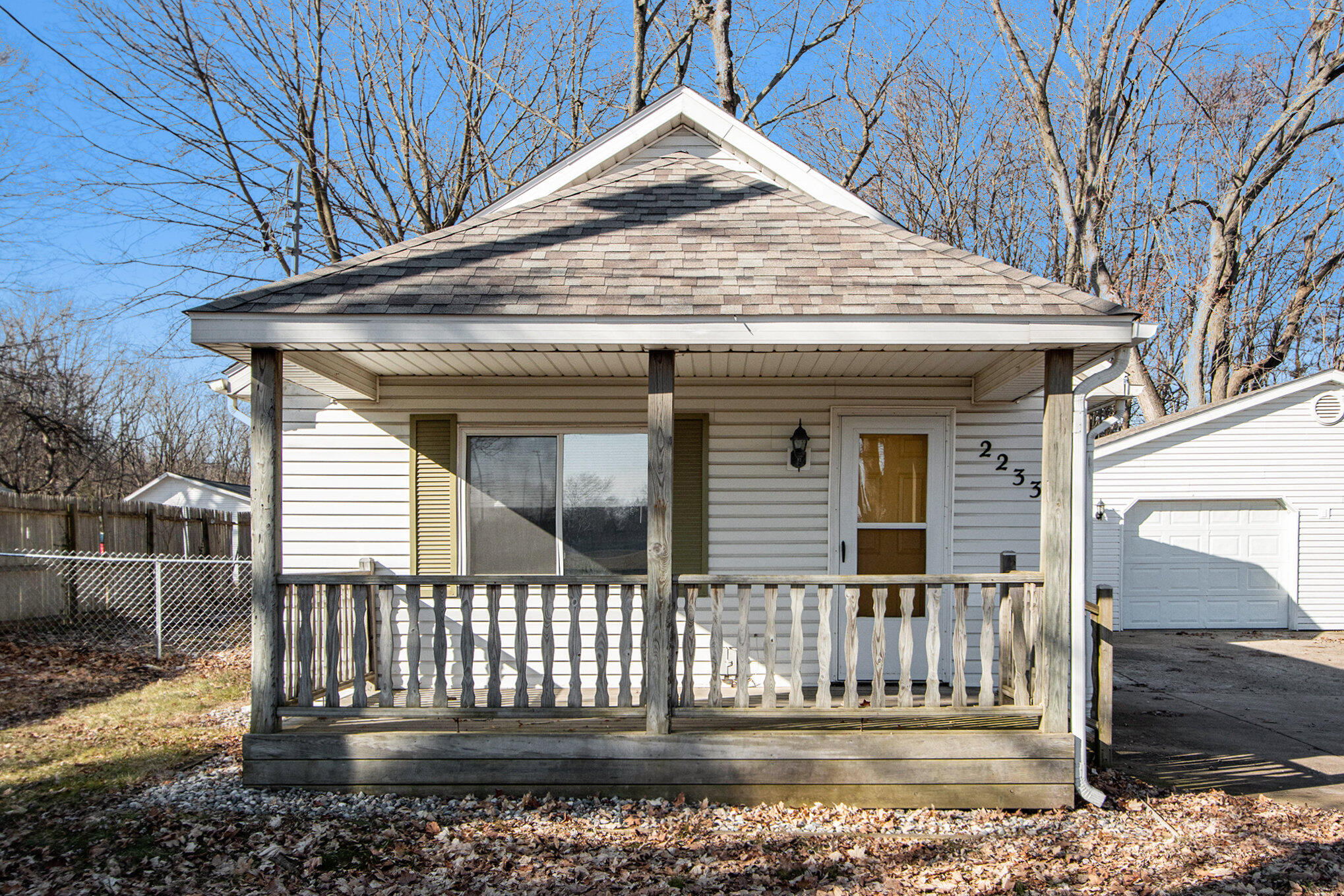 2233 North Drake Road Kalamazoo, MI 49009 - Photo 5 of 20 2233 5
