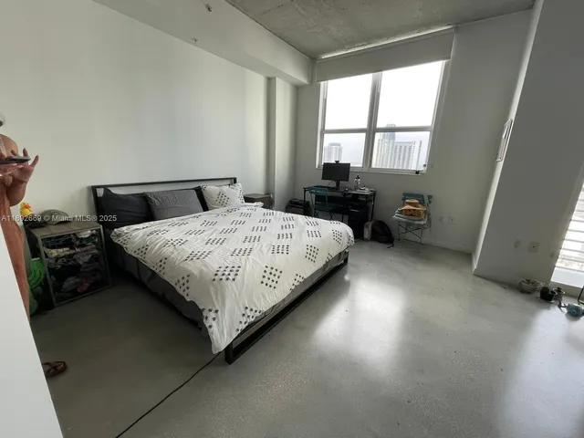 $2,200 | 133 Northeast 2nd Avenue, Unit 1205, Miami, FL 33132