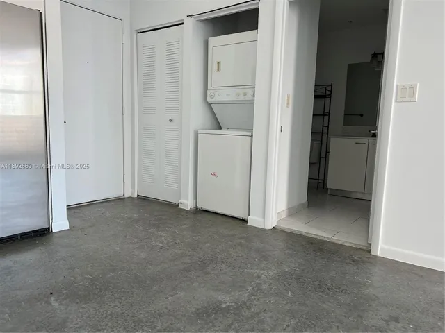 $2,200 | 133 Northeast 2nd Avenue, Unit 1205, Miami, FL 33132