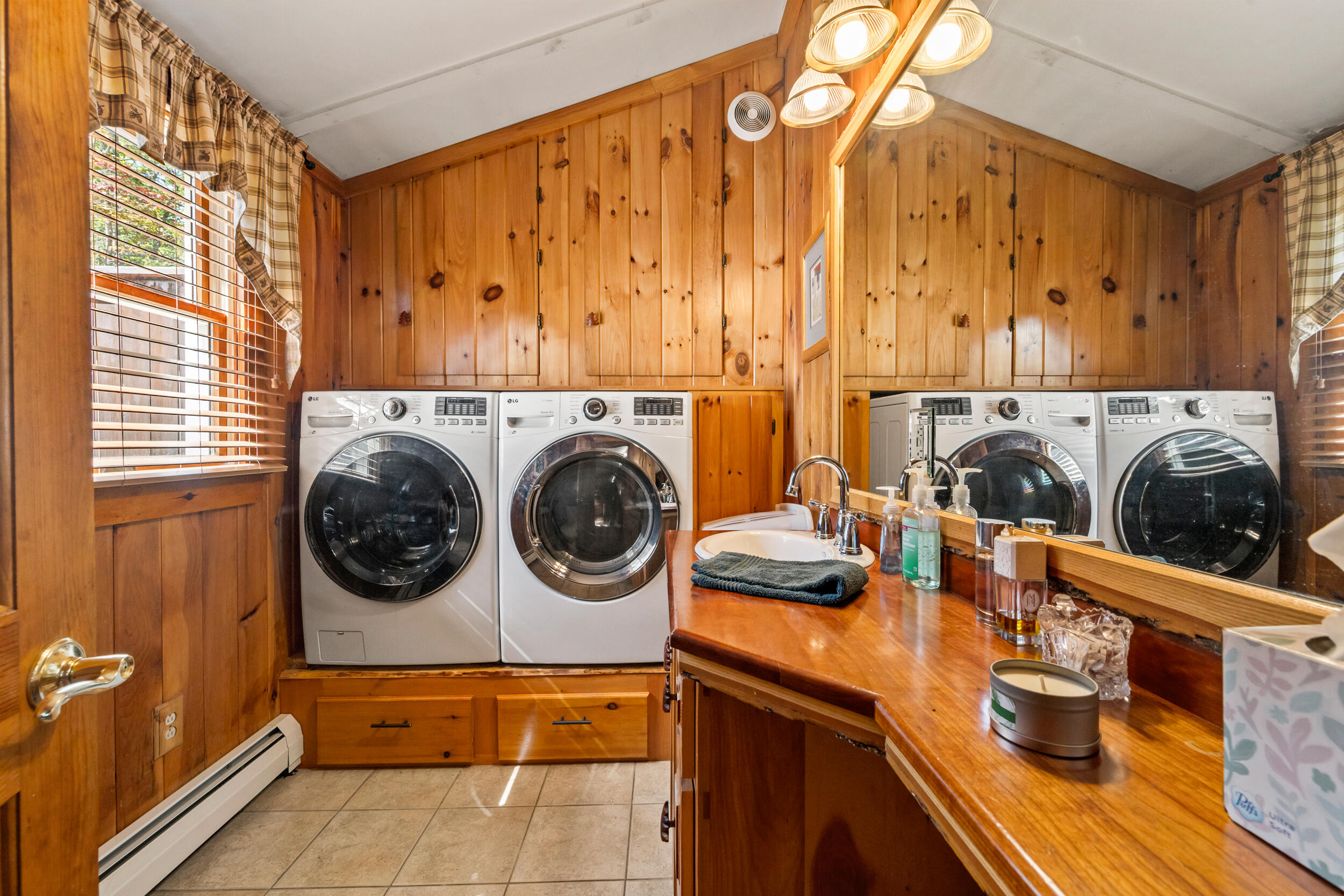 188 Rumford Road Rangeley, ME 04964 - Photo 26 of 64 DSC_9401