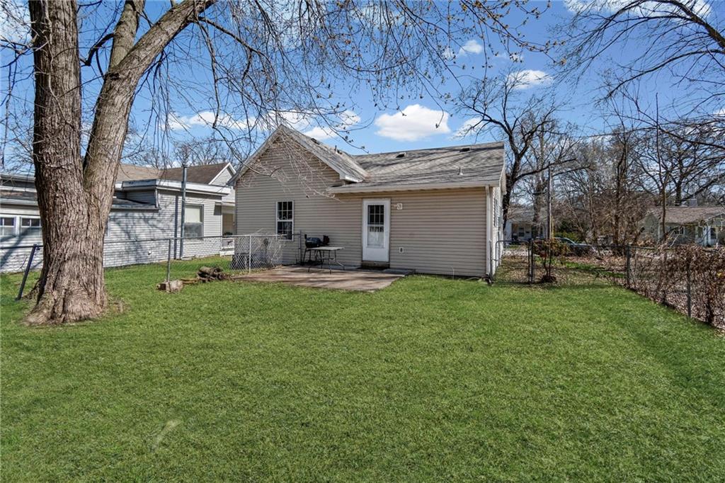 213 North 4th Street Clinton, MO 64735 - Photo 16 of 18