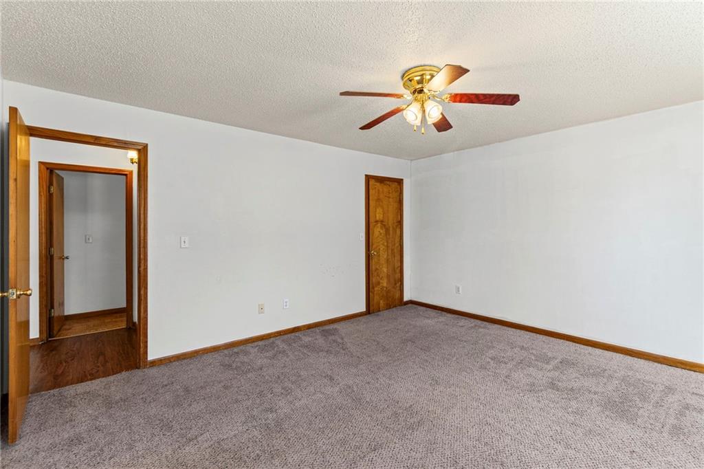 213 North 4th Street Clinton, MO 64735 - Photo 9 of 18