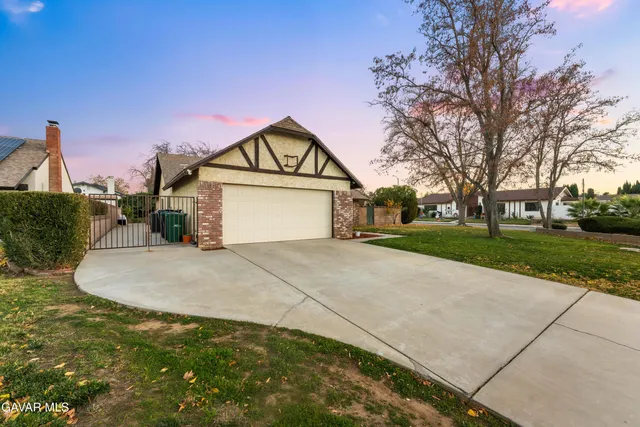 $475,000 | 42902 Sachs Drive, Lancaster, CA 93536