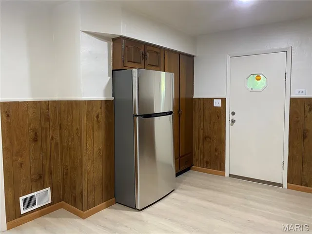 $119,900 | 1907 Rhodes Street, Madison, IL 62060