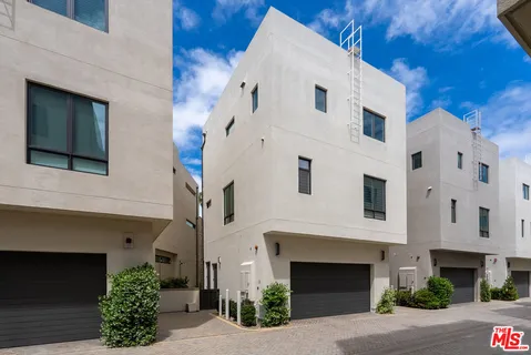$4,250,000 | 12660 Millennium Drive, Los Angeles, CA 90094