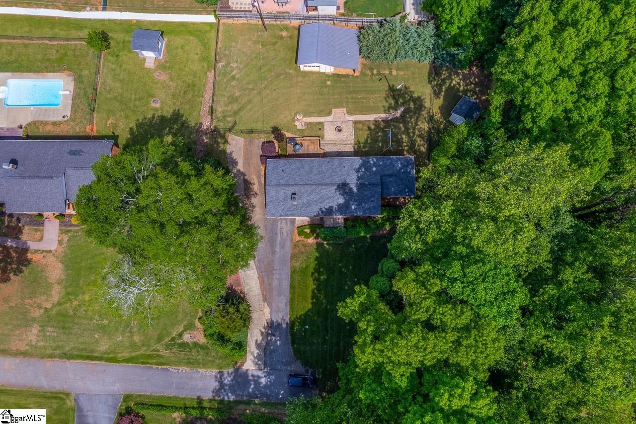 12 Nichols Drive Inman, SC 29349 - Photo 17 of 18 Gallery Image 17