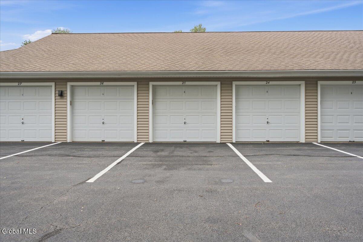 2000 Curry Road, Unit 25 Rotterdam, NY 12303 - Photo 26 of 30 04-004_ZM_07513