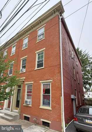 $474,900 | 152 East Walnut Street, Lancaster, PA 17602