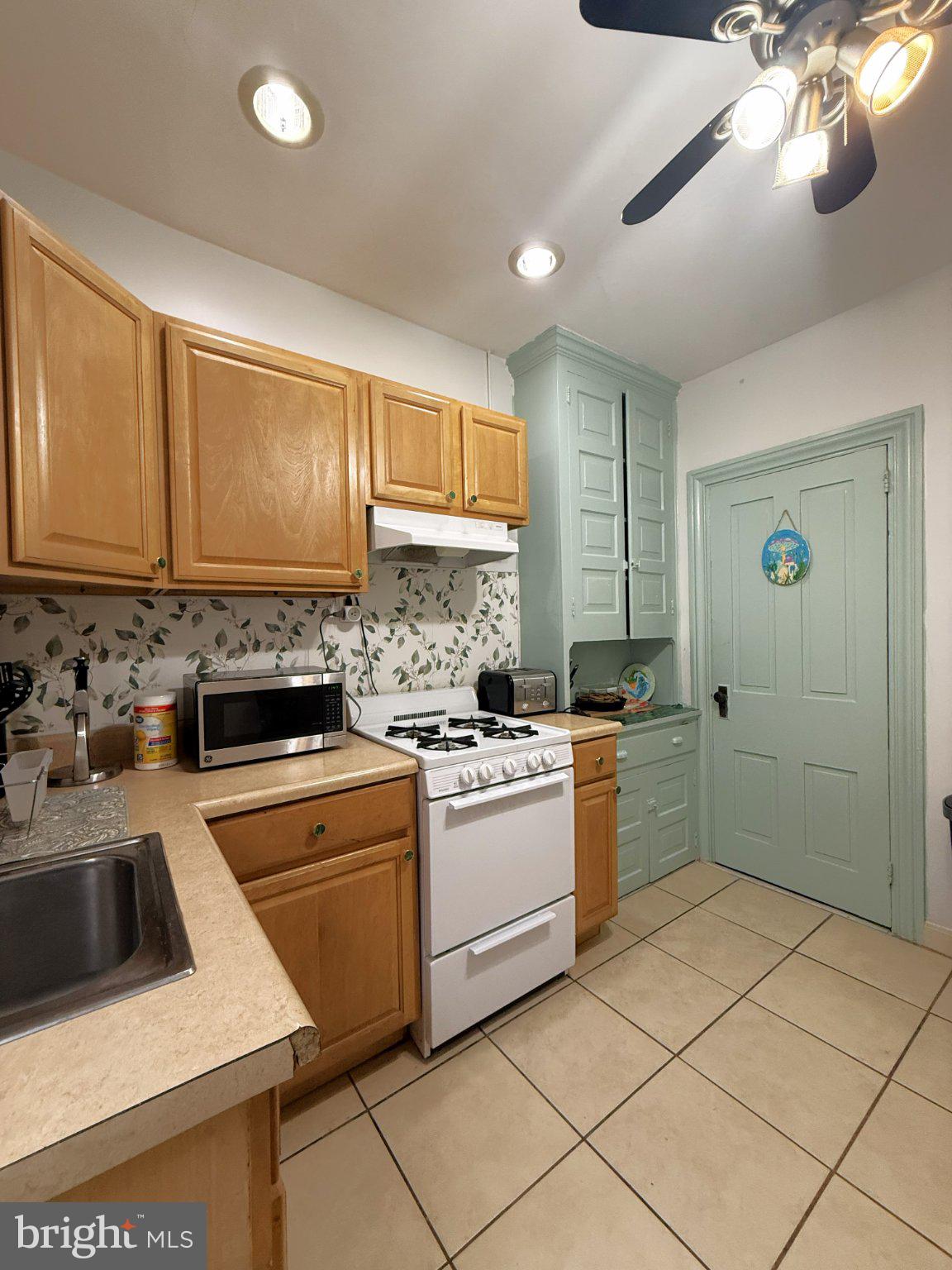 152 East Walnut Street Lancaster, PA 17602 - Photo 6 of 26