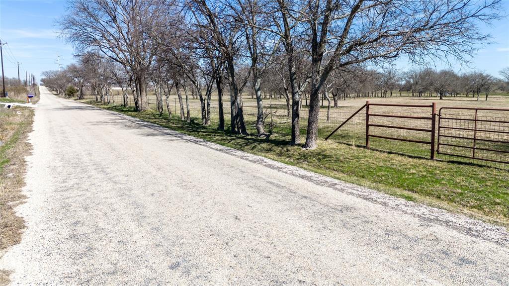 640 County Road 379 Decatur, TX 76234 - Photo 17 of 25 a view of backyard with trees